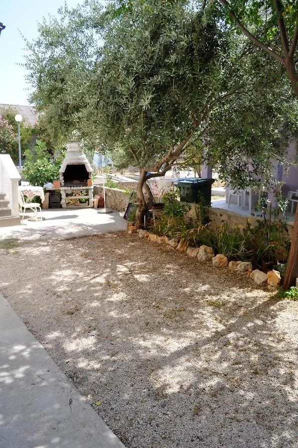 Apartment Vir 13686B